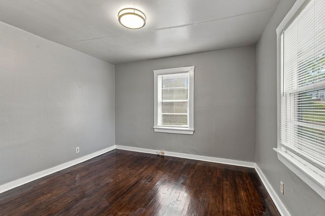 821 W Greenwood Ave, Nashville, TN 37206