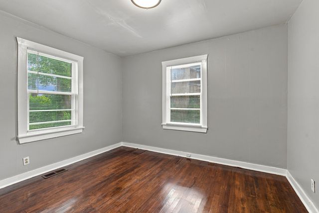 821 W Greenwood Ave, Nashville, TN 37206