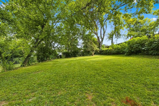 821 W Greenwood Ave, Nashville, TN 37206