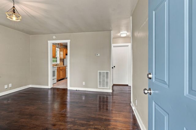 821 W Greenwood Ave, Nashville, TN 37206