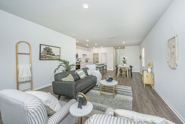 496 Minim Street, Charleston, SC 29414