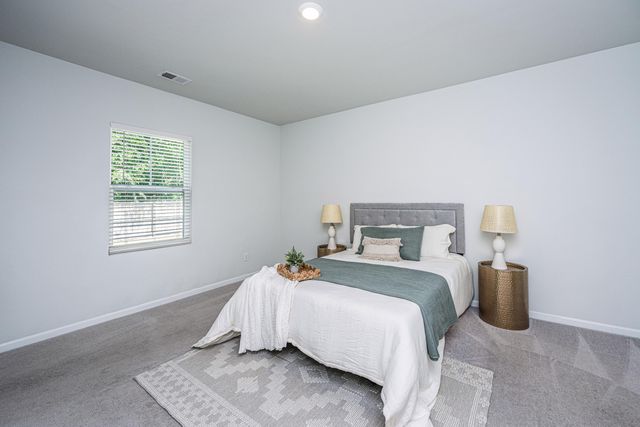 496 Minim Street, Charleston, SC 29414