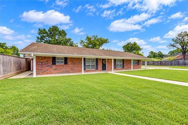 2422 De Soto Street, Houston, TX 77091