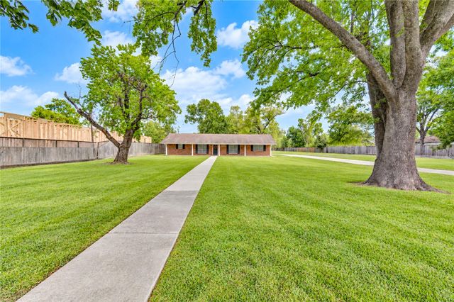 2422 De Soto Street, Houston, TX 77091