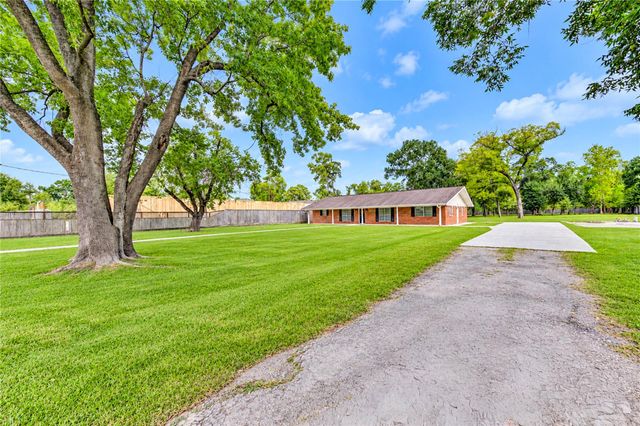 2422 De Soto Street, Houston, TX 77091