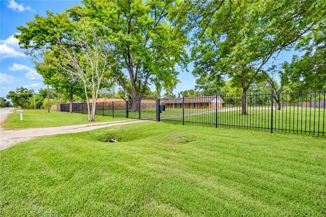 2422 De Soto Street, Houston, TX 77091