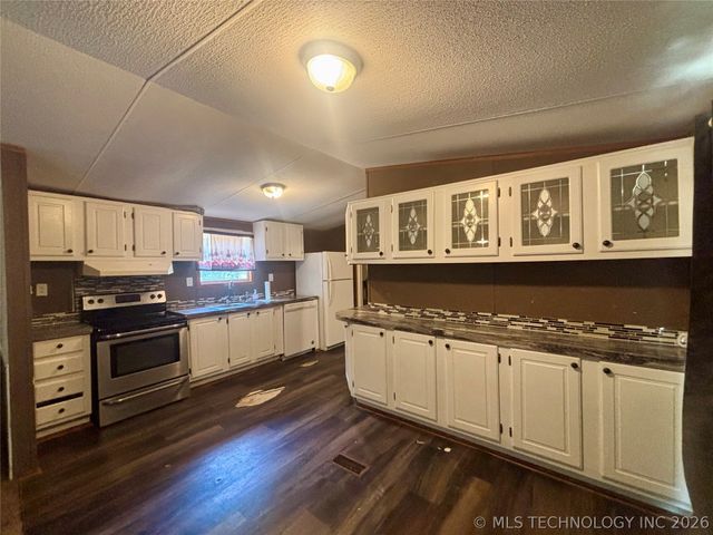 114331 S 4203, Eufaula, OK 74426
