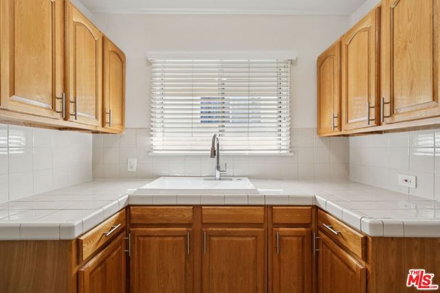 4462 W 59th Street, Los Angeles, CA 90043