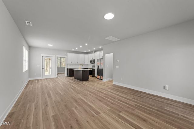 1907 N Webb Street, Selma, NC 27576