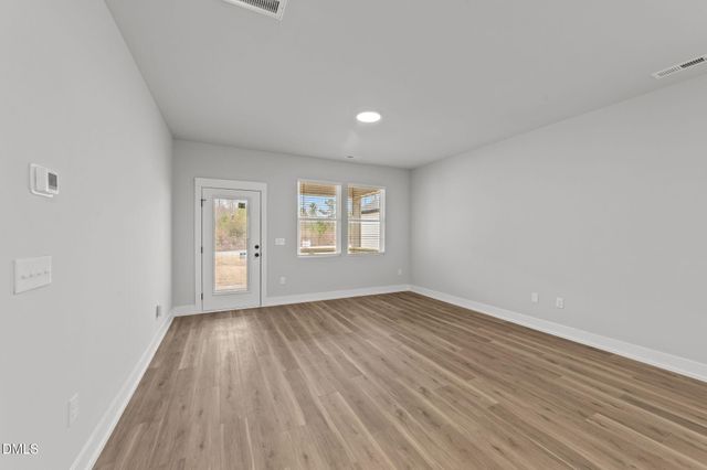 1907 N Webb Street, Selma, NC 27576