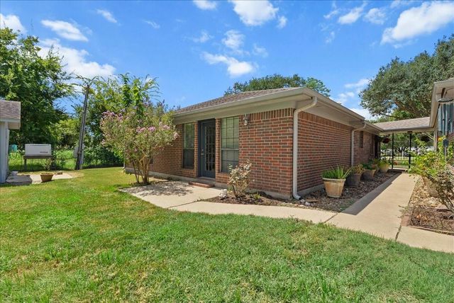 5255 Beaver Road, Santa Fe, TX 77517