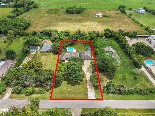 5255 Beaver Road, Santa Fe, TX 77517