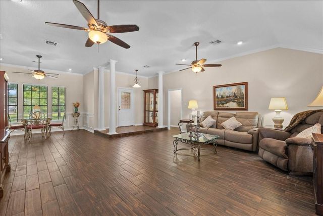 5255 Beaver Road, Santa Fe, TX 77517