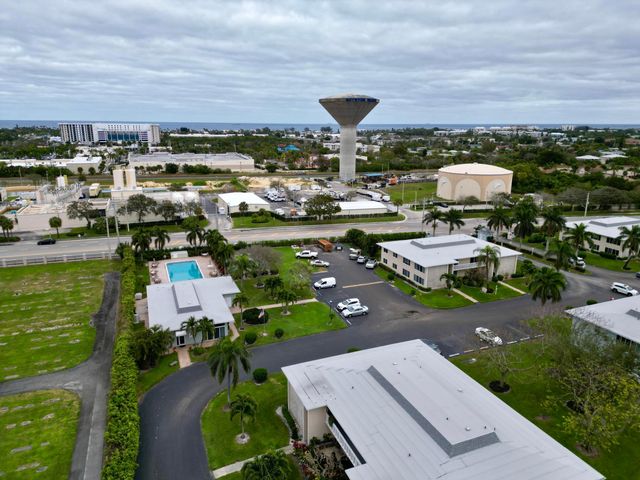 205 Main Boulevard 2b, Boynton Beach, FL 33435