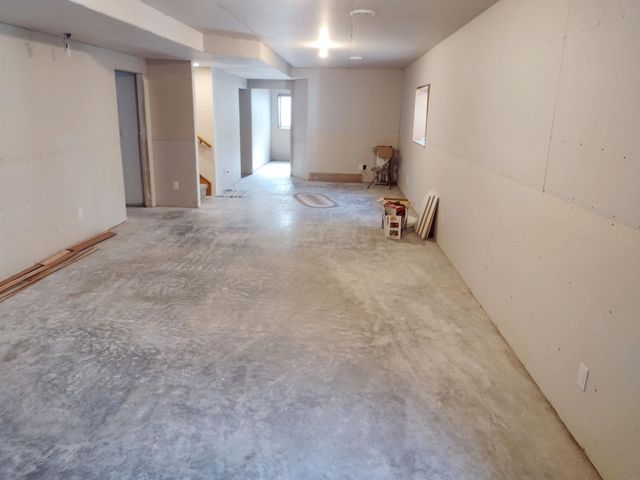524 Cedar Street, Osage, IA 50461