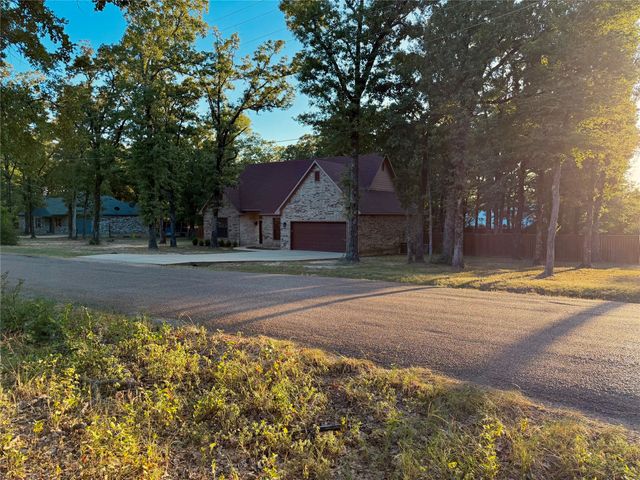 7055 Joyce Street, Eustace, TX 75124