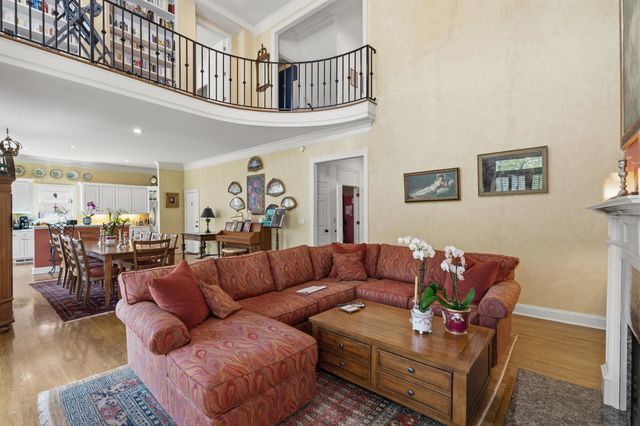 182 HARBOR ISLE CIR, Memphis, TN 38103