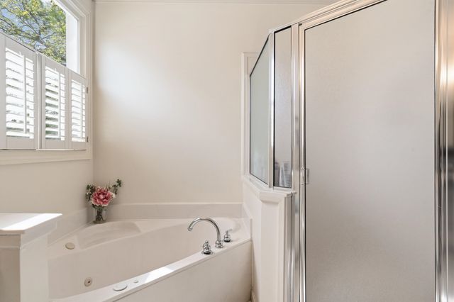 182 HARBOR ISLE CIR, Memphis, TN 38103