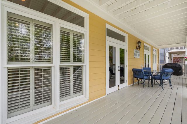 182 HARBOR ISLE CIR, Memphis, TN 38103