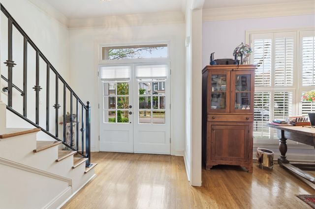 182 HARBOR ISLE CIR, Memphis, TN 38103