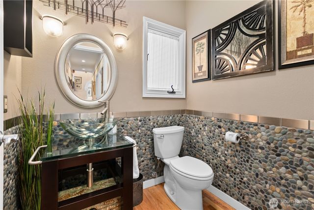 15427 178th Avenue NE, Woodinville, WA 98072