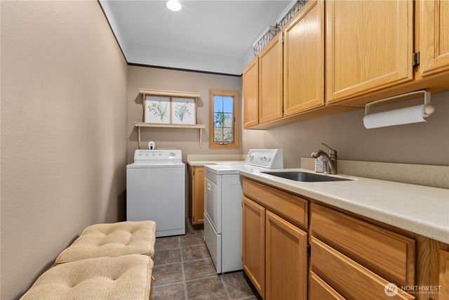 15427 178th Avenue NE, Woodinville, WA 98072