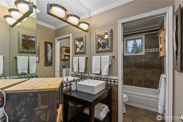 15427 178th Avenue NE, Woodinville, WA 98072