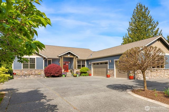 22783 Tranquility Place NE, Kingston, WA 98346