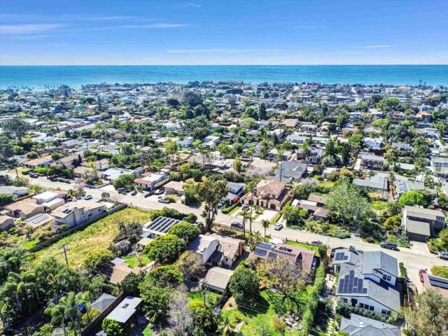 823 Stratford Drive, Encinitas, CA 92024