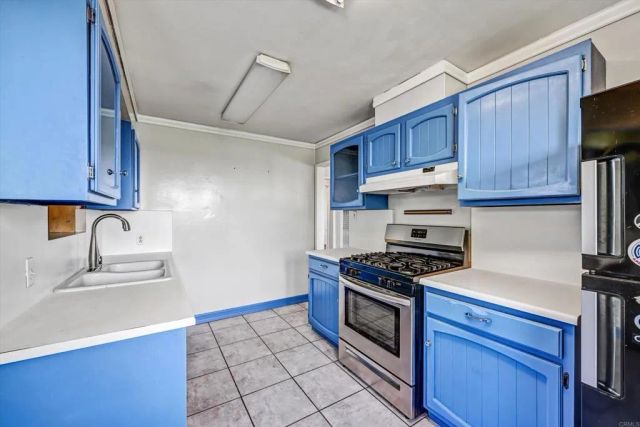 823 Stratford Drive, Encinitas, CA 92024