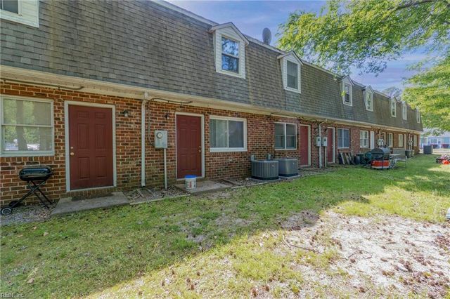 90 Francis ST, Portsmouth, VA 23702