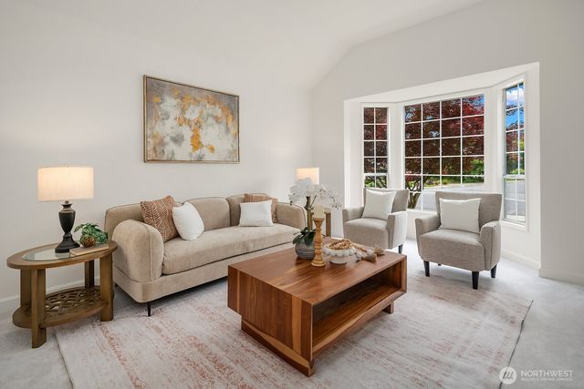 24544 SE 43rd Place, Sammamish, WA 98029