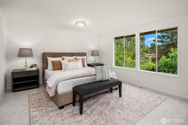 24544 SE 43rd Place, Sammamish, WA 98029