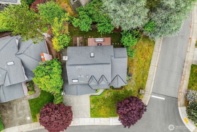 24544 SE 43rd Place, Sammamish, WA 98029