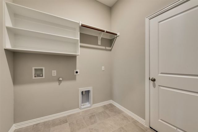 2813 Mesquite Avenue, Melissa, TX 75454