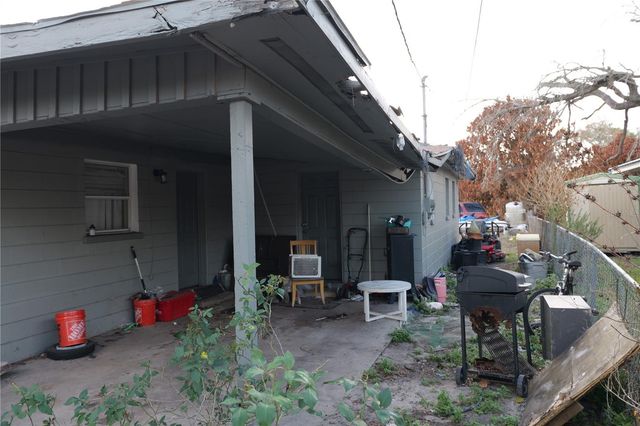 608 DR MARTIN LUTHER KING STREET, Dundee, FL 33838