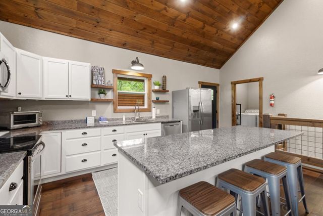 531 Sowers Road, Blue Ridge, GA 30513