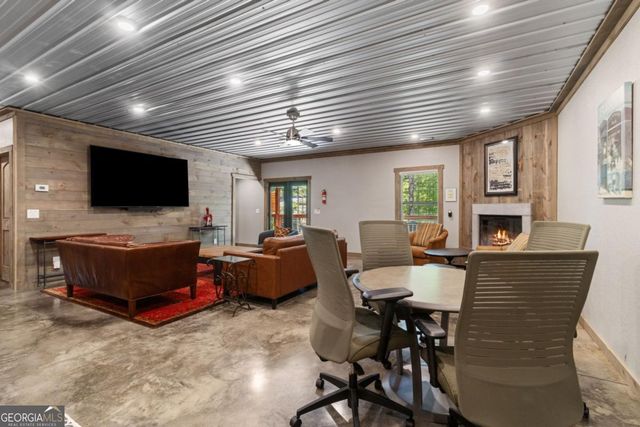 531 Sowers Road, Blue Ridge, GA 30513