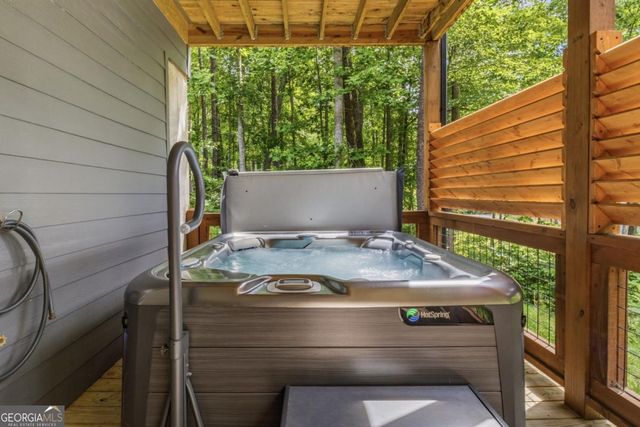 531 Sowers Road, Blue Ridge, GA 30513