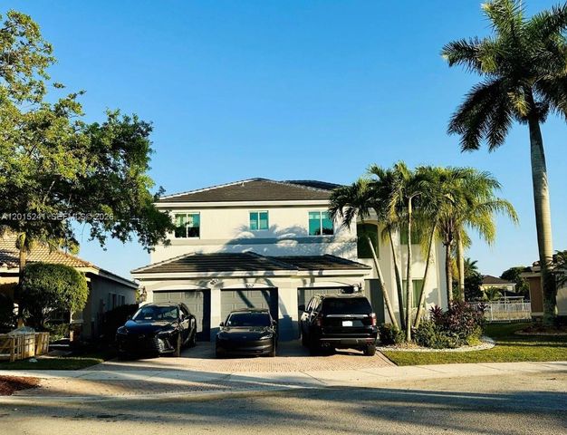 1652 Orchid Bnd, Weston, FL 33327
