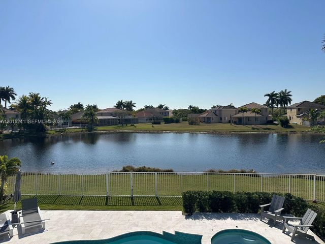 1652 Orchid Bnd, Weston, FL 33327