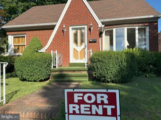 430 MOUL AVE, Hanover, PA 17331