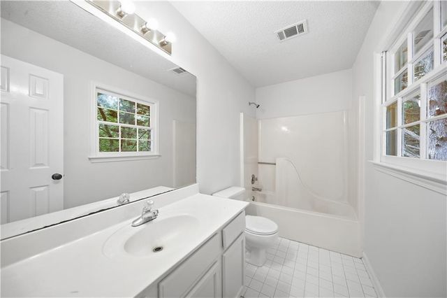 3138 Pine Needle Court SW, Lilburn, GA 30047