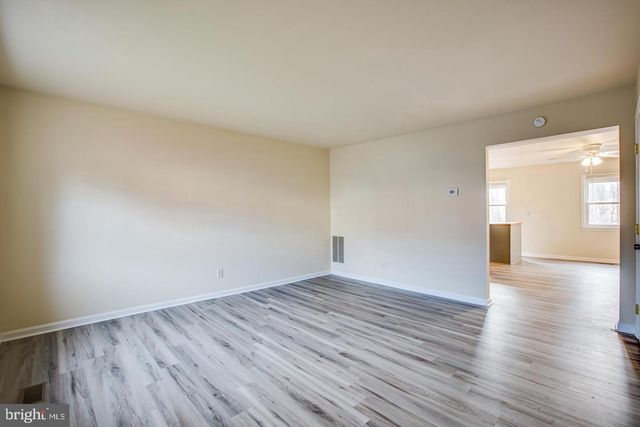 410 OLDE GREENWICH CIR, Fredericksburg, VA 22408