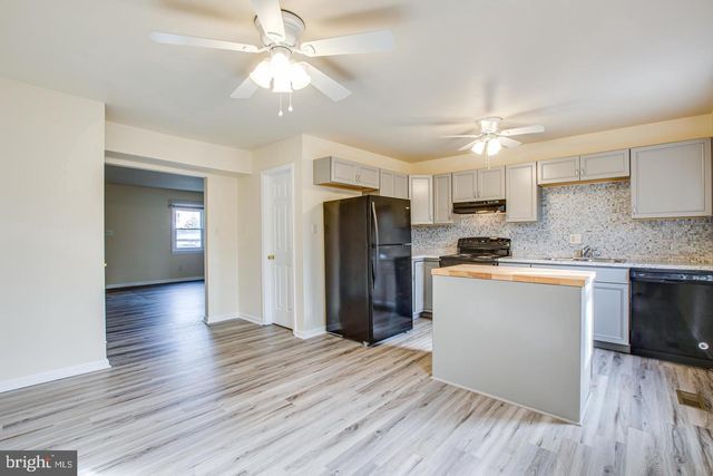 410 OLDE GREENWICH CIR, Fredericksburg, VA 22408
