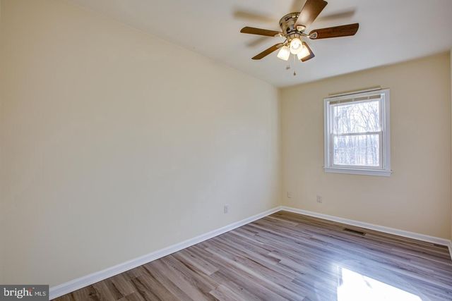 410 OLDE GREENWICH CIR, Fredericksburg, VA 22408