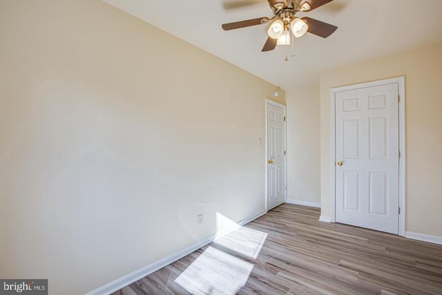 410 OLDE GREENWICH CIR, Fredericksburg, VA 22408