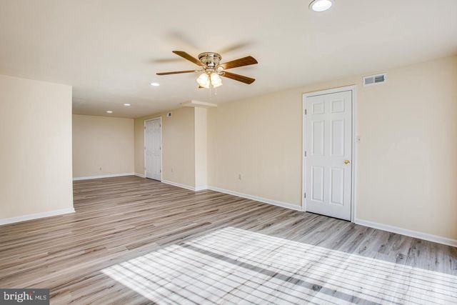 410 OLDE GREENWICH CIR, Fredericksburg, VA 22408