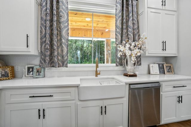 79 Whistlestop, Sumrall, MS 39482