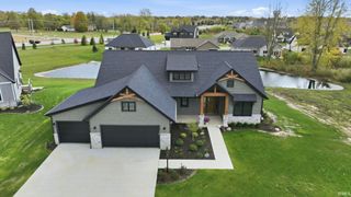 670 Gatcombe Run, Fort Wayne, IN 46845